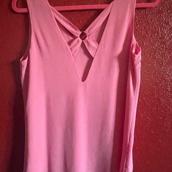 Womens small tank - Picture 1 of 2